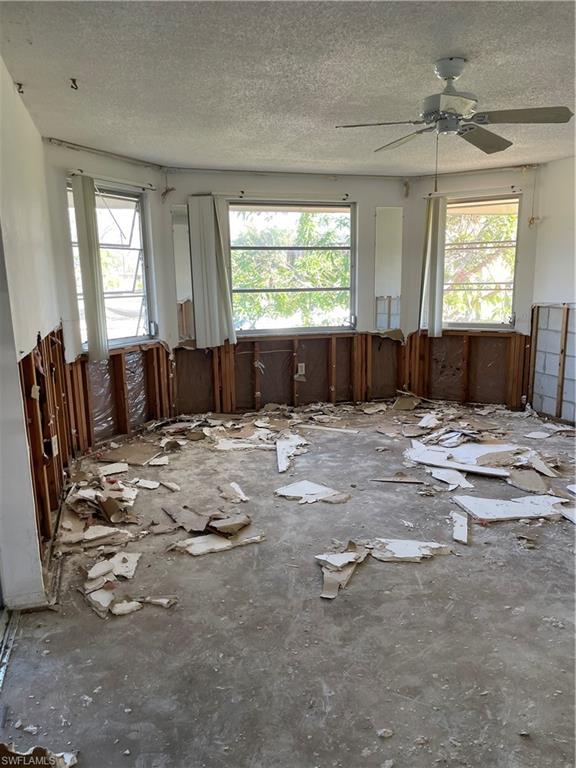 RIVER BY - Residential