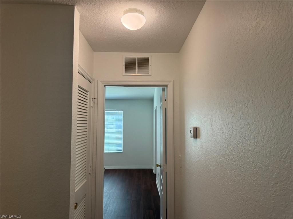 CORAL LAKES - Residential