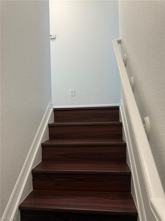 CORAL LAKES - Residential