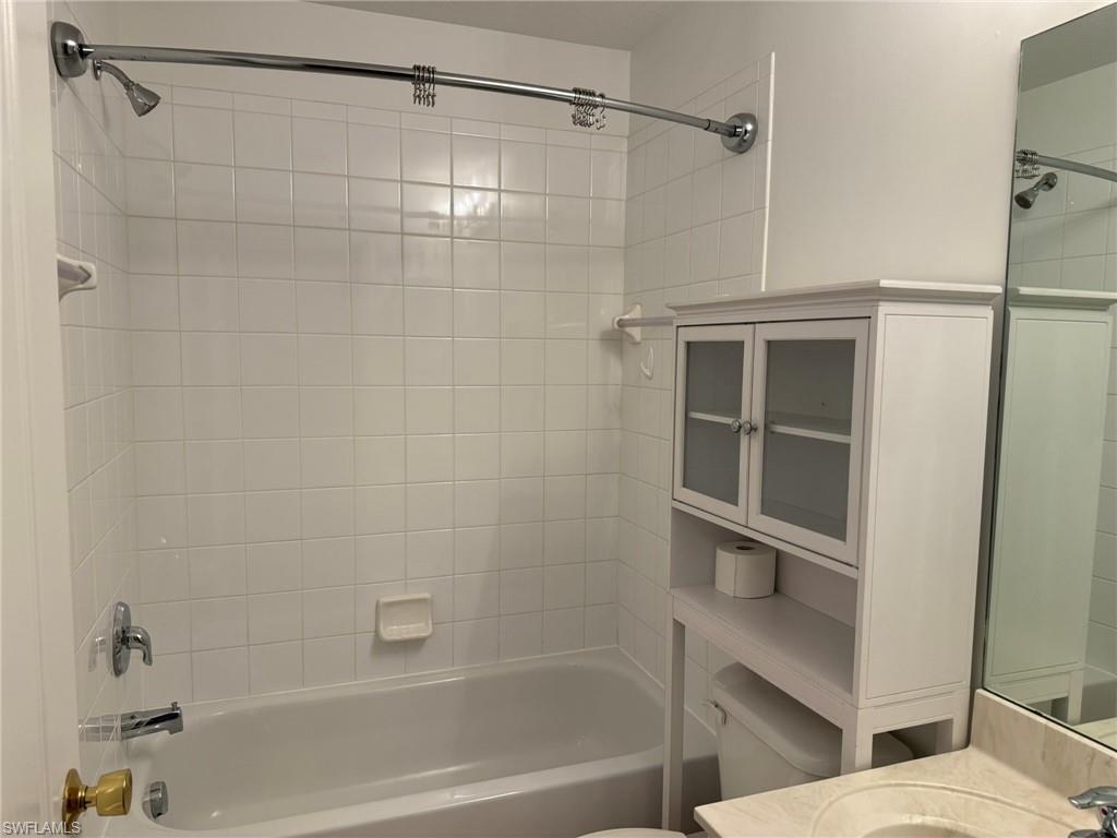 CORAL LAKES - Residential