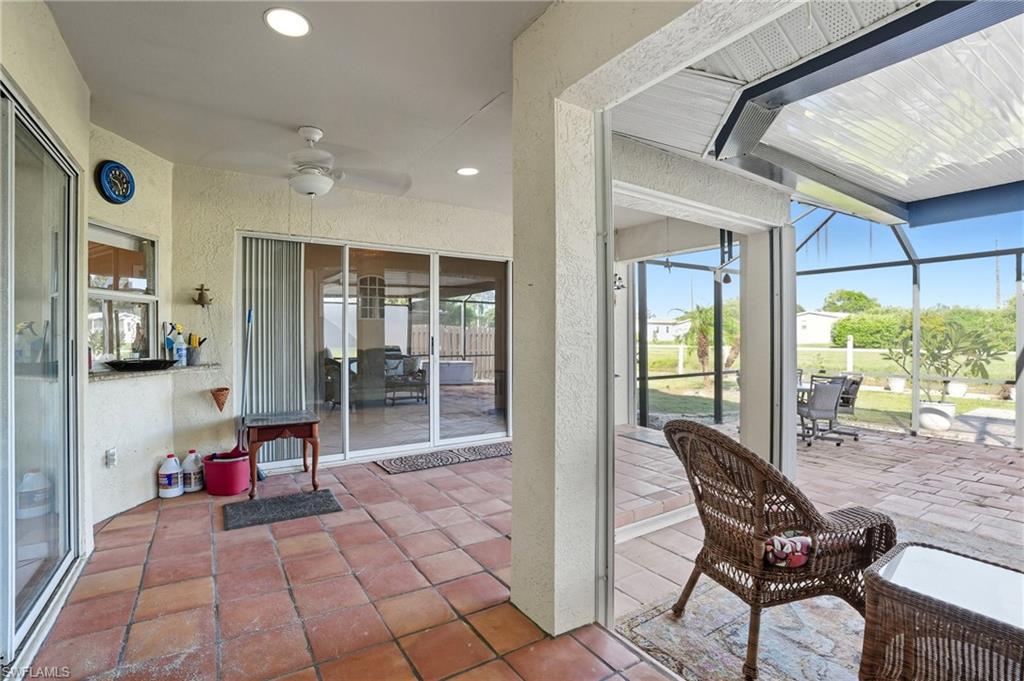 QUEENS PARK AT LAGO VERDE - Residential