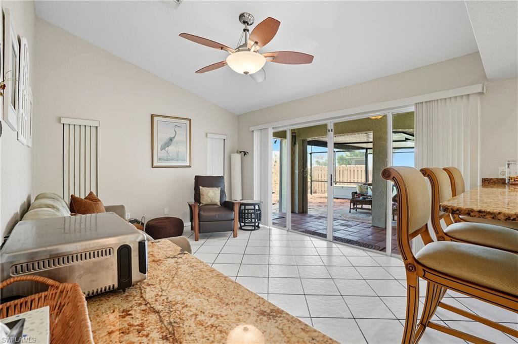 QUEENS PARK AT LAGO VERDE - Residential