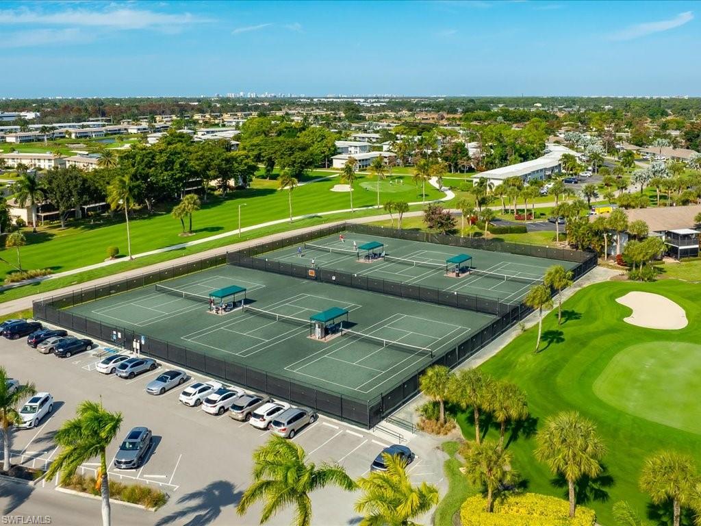 GLADES COUNTRY CLUB - Residential