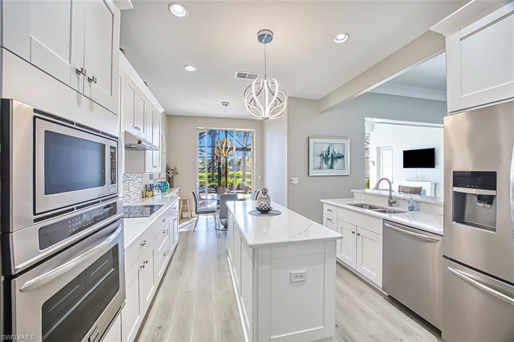 THE LINKS - Residential