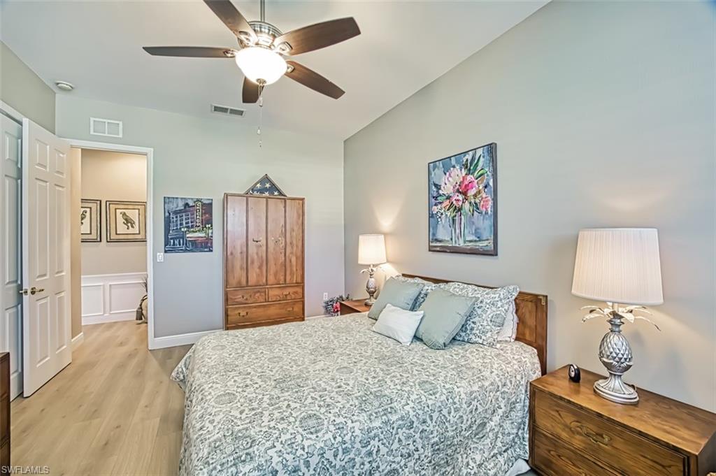 THE LINKS - Residential