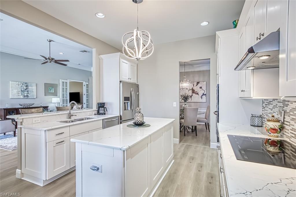 THE LINKS - Residential