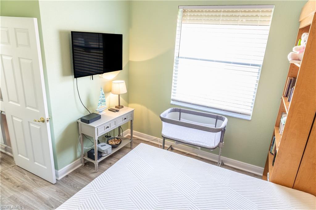 REFLECTION LAKES OF NAPLES - Residential