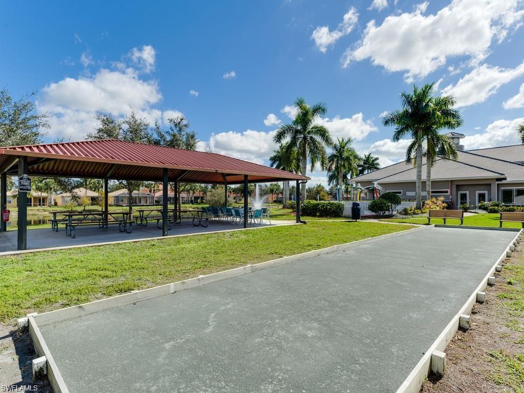 REFLECTION LAKES OF NAPLES - Residential