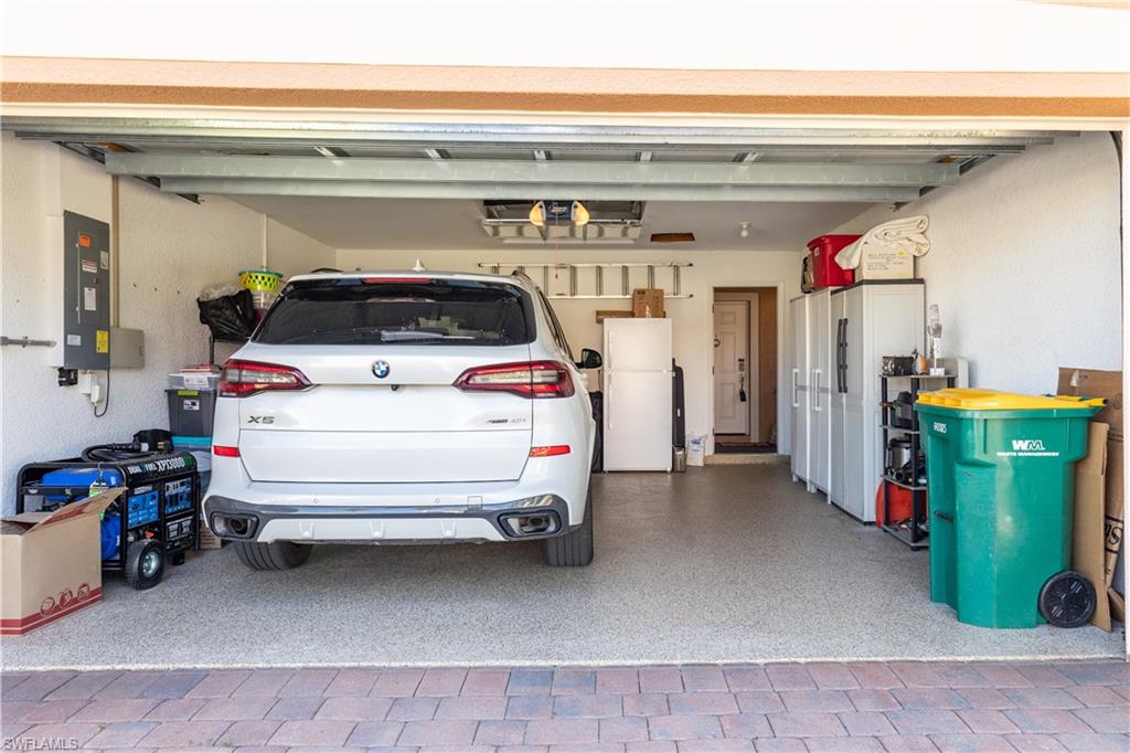 REFLECTION LAKES OF NAPLES - Residential