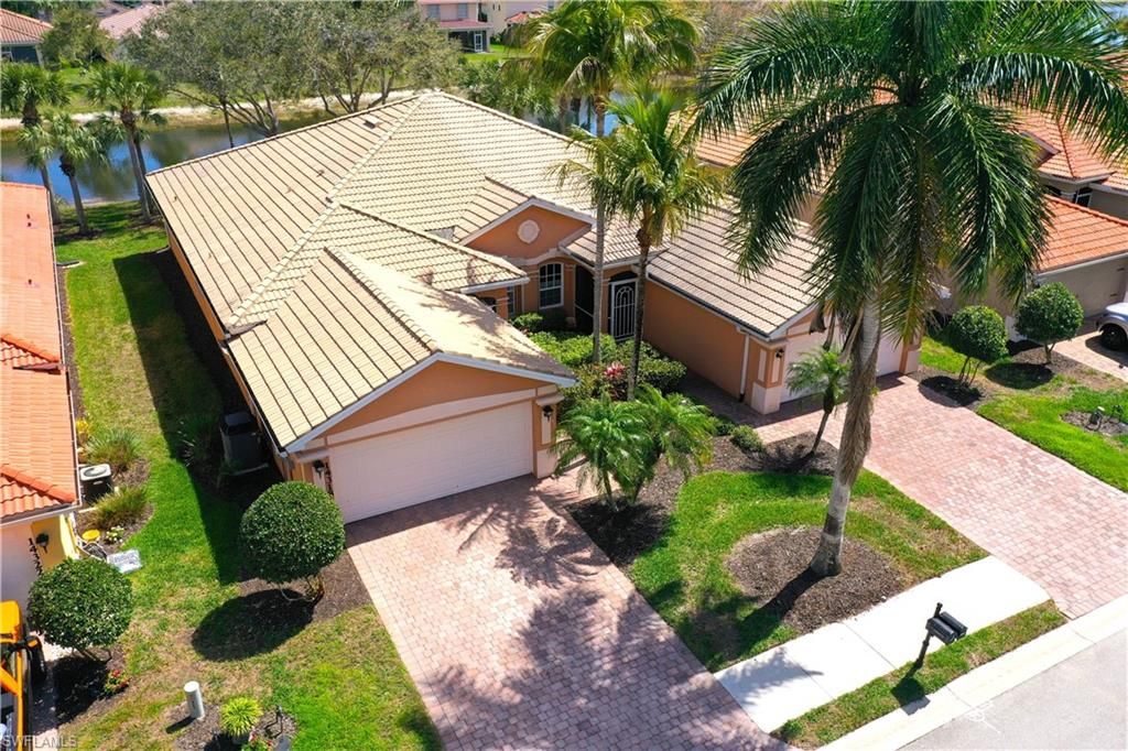 Photo of 14318 Manchester DR, NAPLES, FL 34114 (MLS # 226010517)