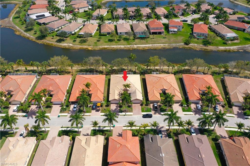REFLECTION LAKES OF NAPLES - Residential