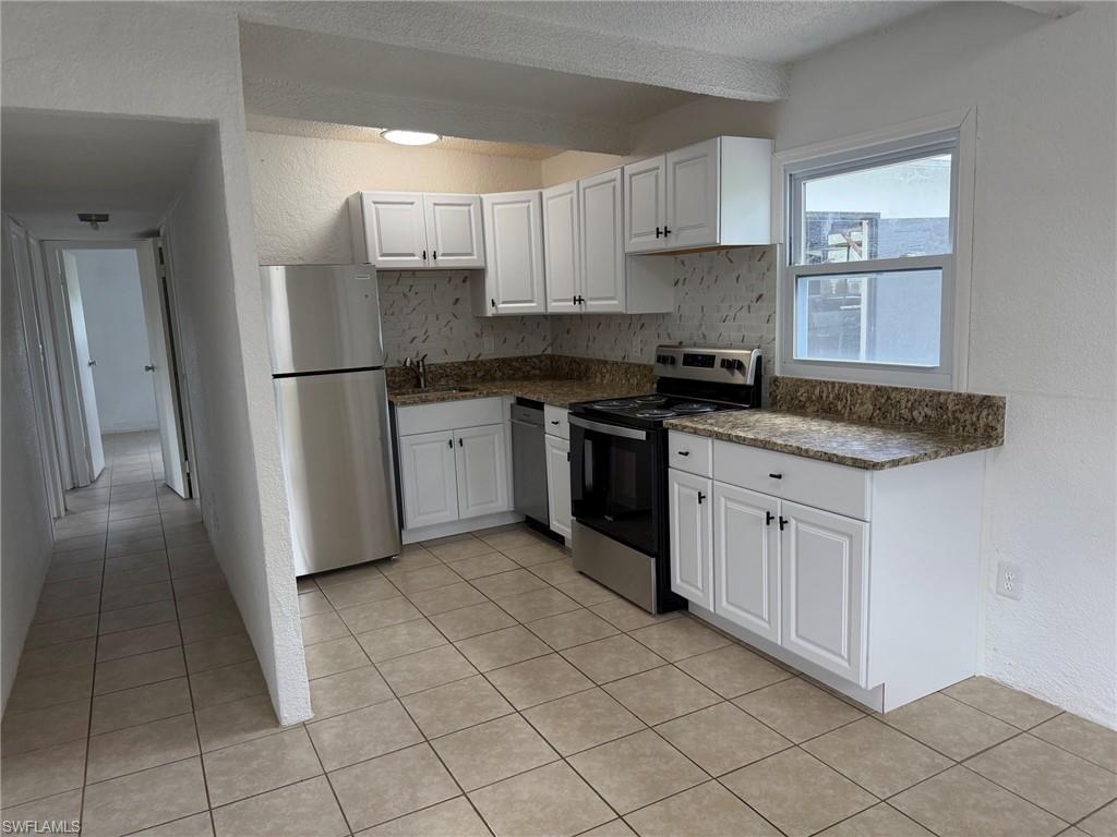 ACREAGE HEADER - Residential Lease