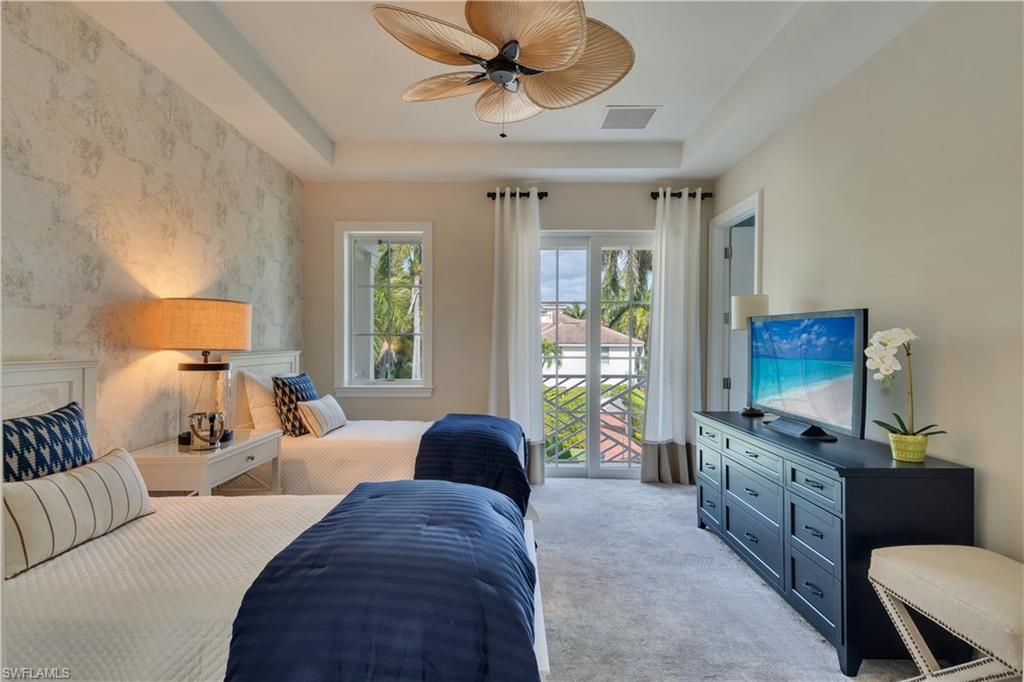 OLDE NAPLES - Residential