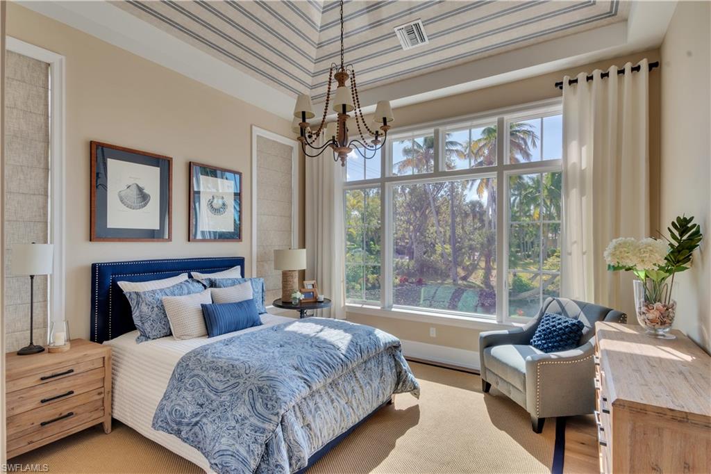 OLDE NAPLES - Residential