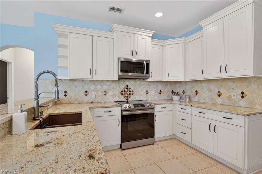 FOREST RIDGE SHORES - Residential