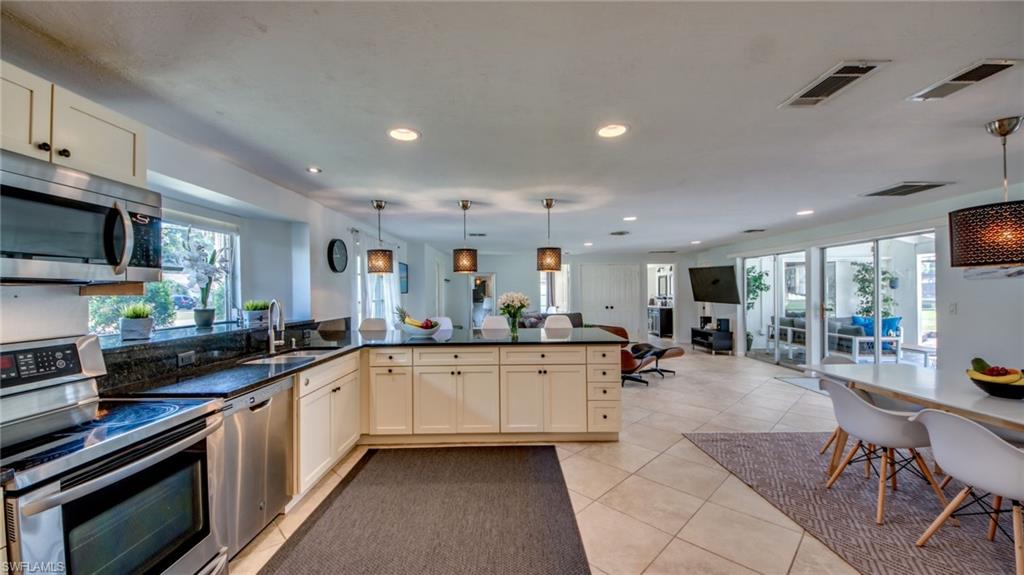 FORT MYERS - Residential