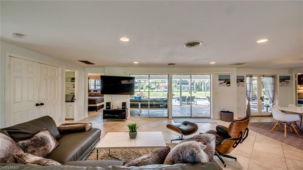 FORT MYERS - Residential