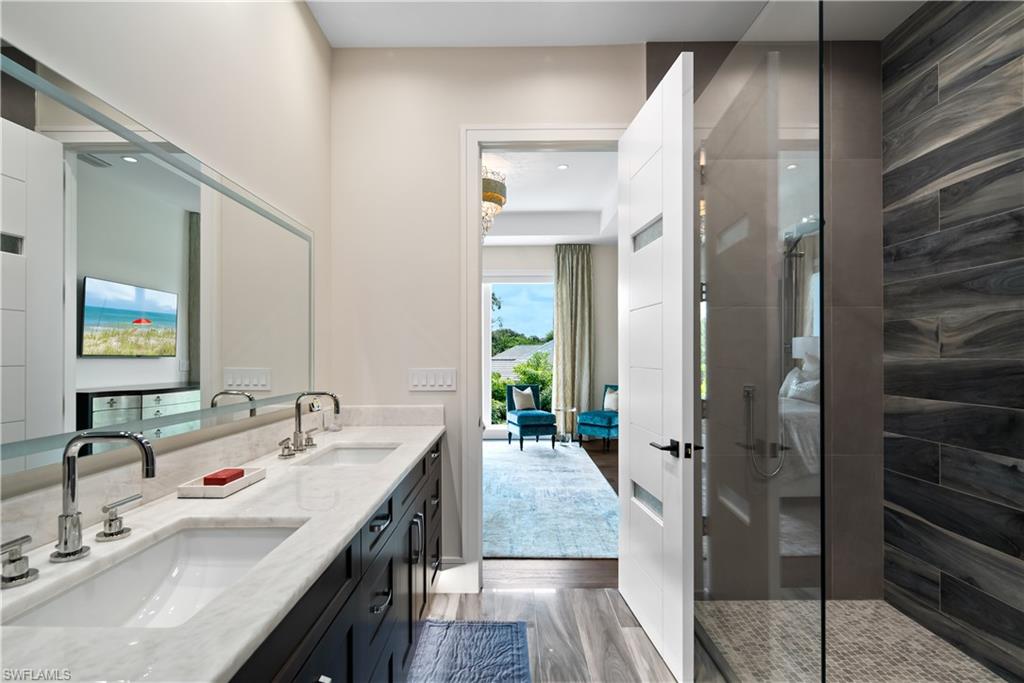 PINE RIDGE - Residential