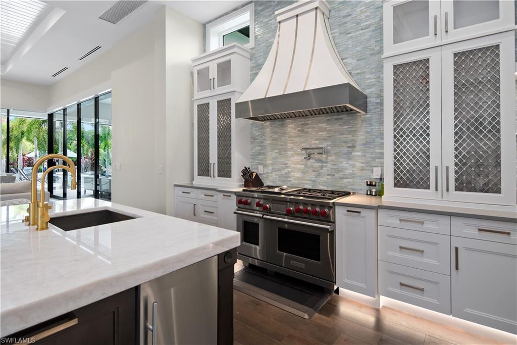 PINE RIDGE - Residential