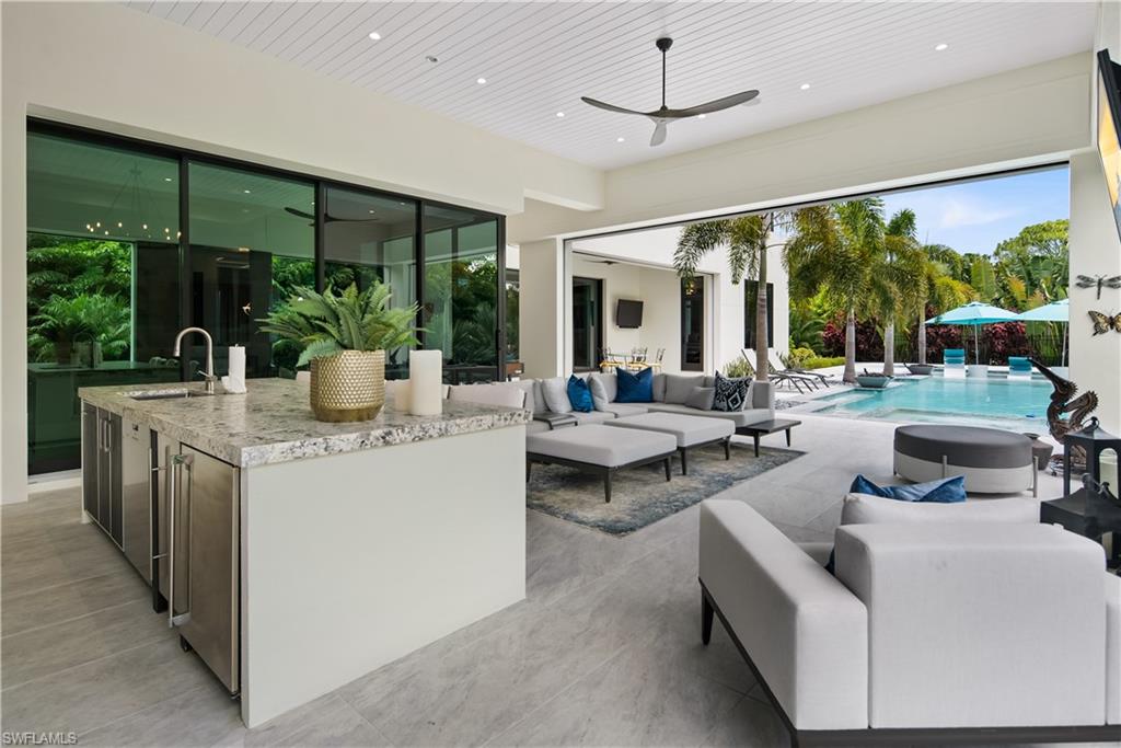 PINE RIDGE - Residential