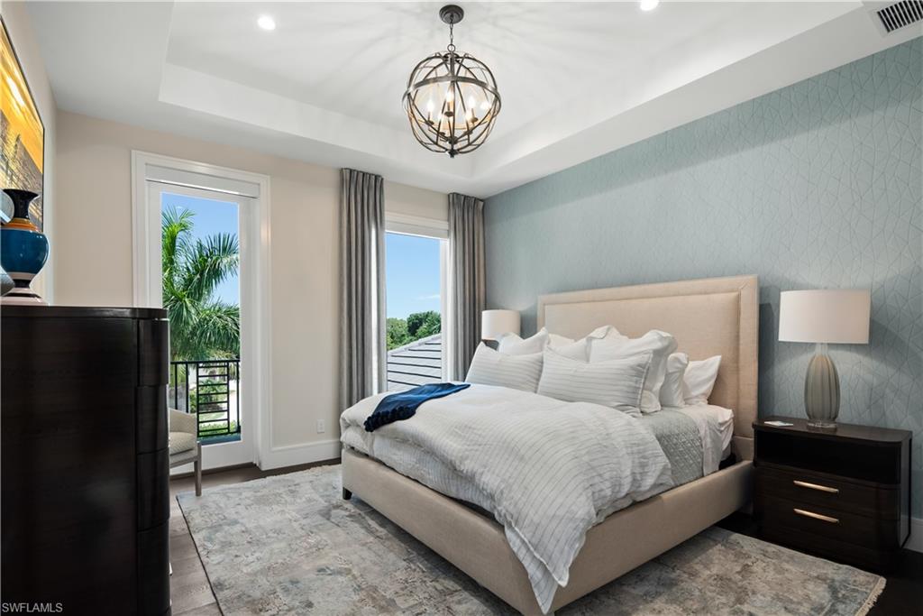 PINE RIDGE - Residential