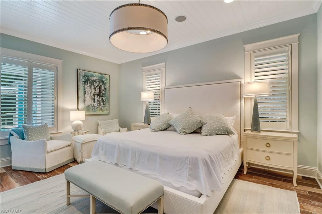 OLDE NAPLES - Residential