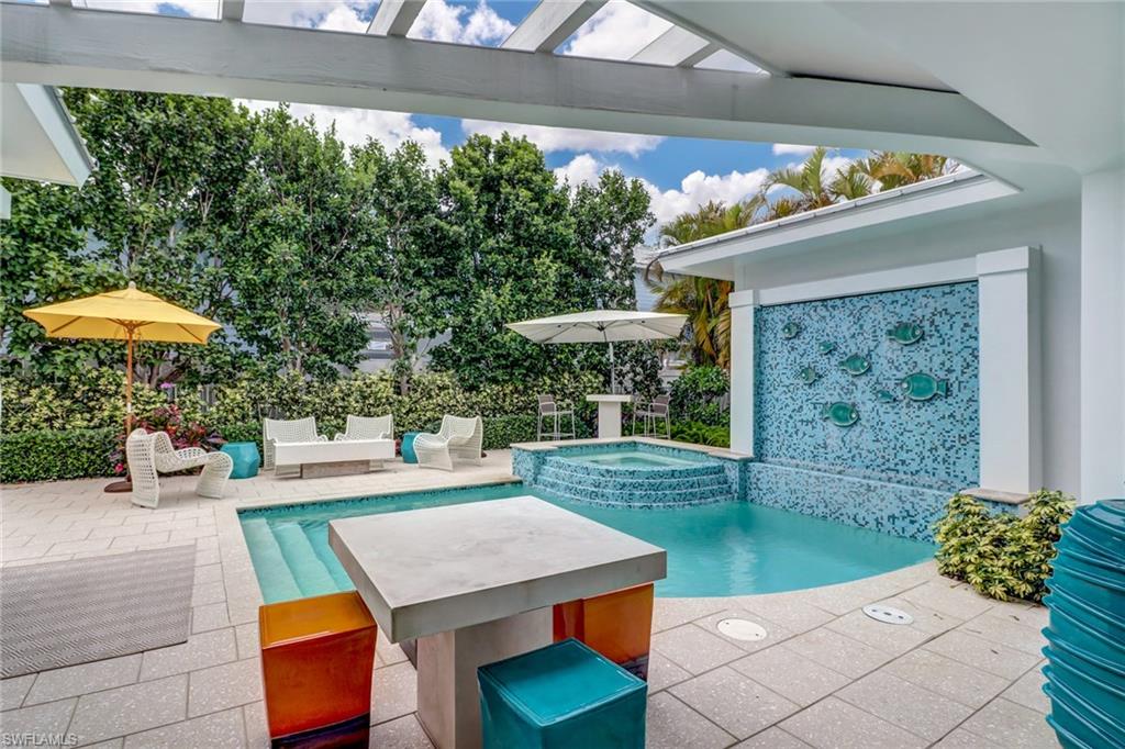 OLDE NAPLES - Residential