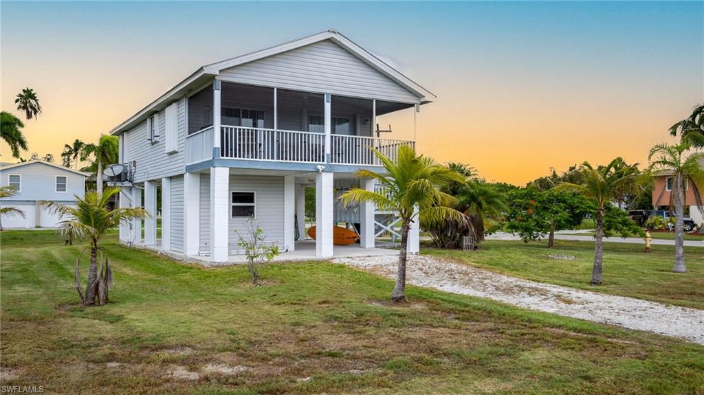 EVERGLADES TOWN - Residential