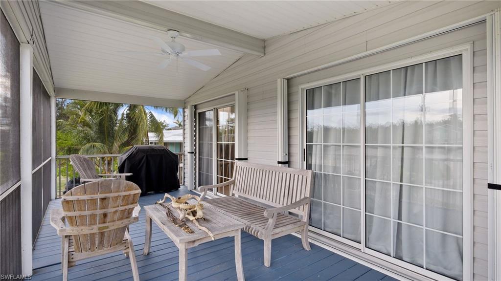 EVERGLADES TOWN - Residential