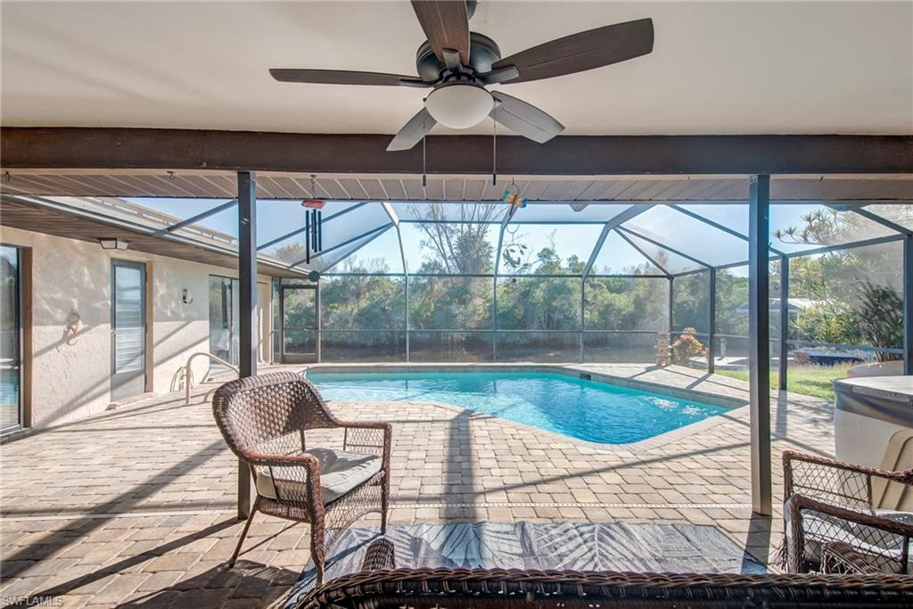 CORAL POINT - Residential