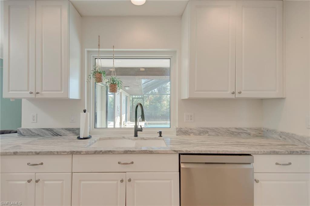 CORAL POINT - Residential