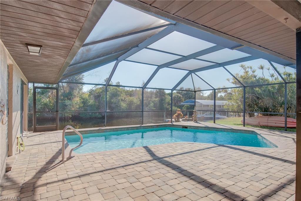 CORAL POINT - Residential