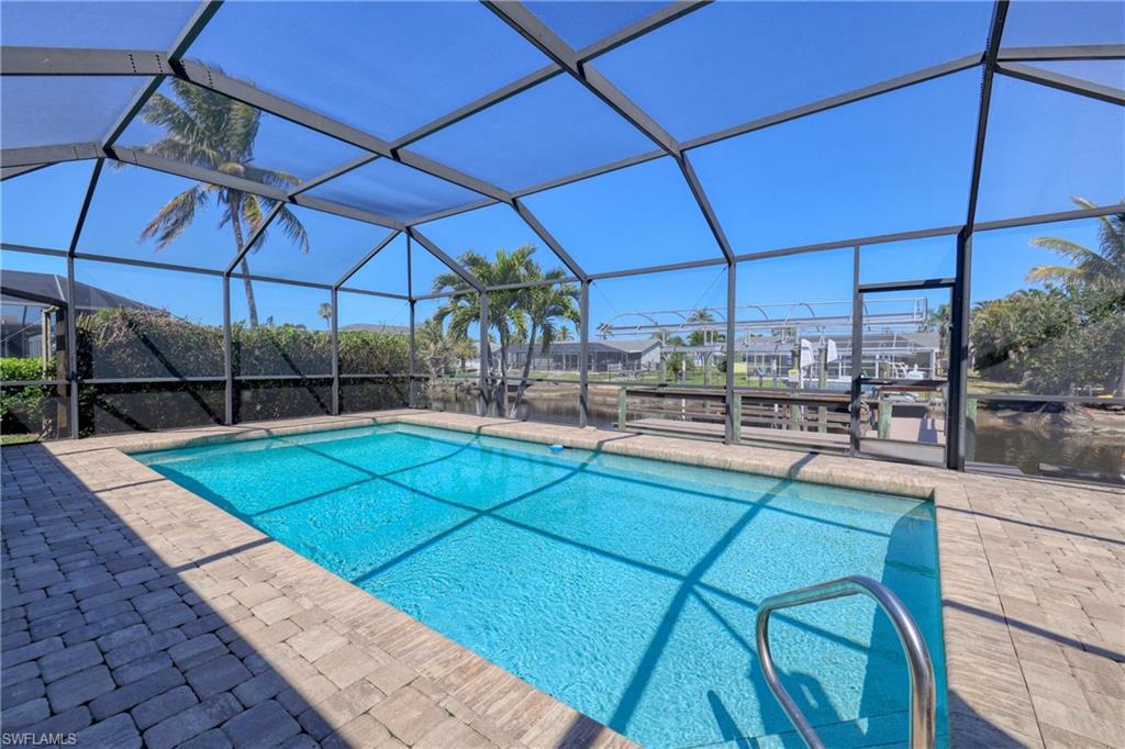 ISLAND PARK - Residential