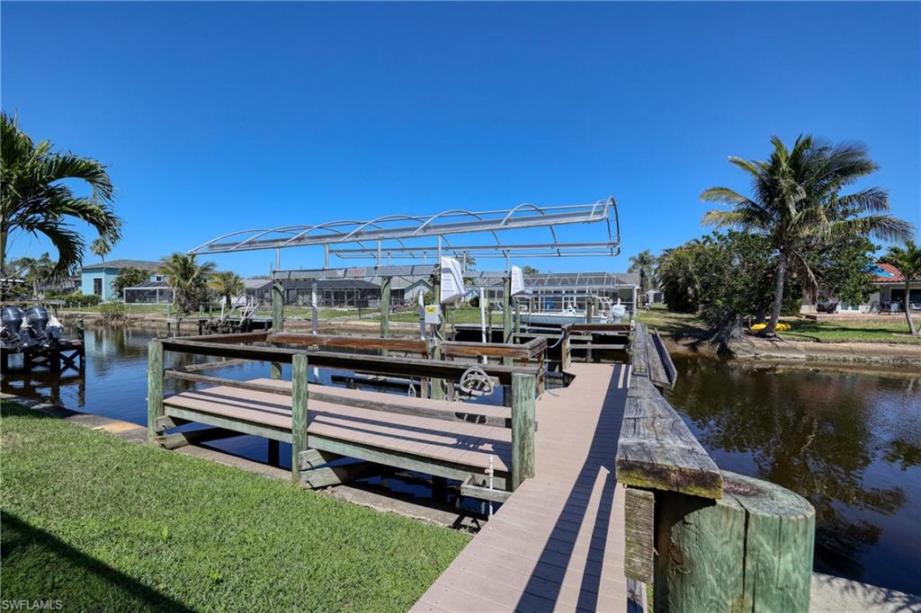 ISLAND PARK - Residential