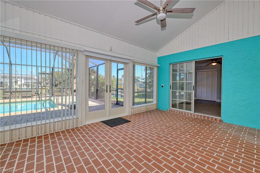 ISLAND PARK - Residential