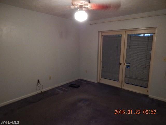 SAN CARLOS PARK - Residential