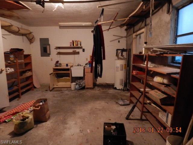 SAN CARLOS PARK - Residential