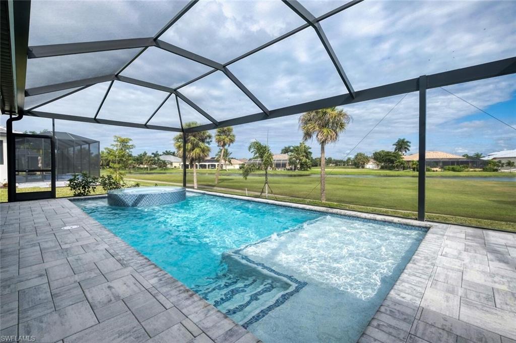 CAPE ROYAL - Residential