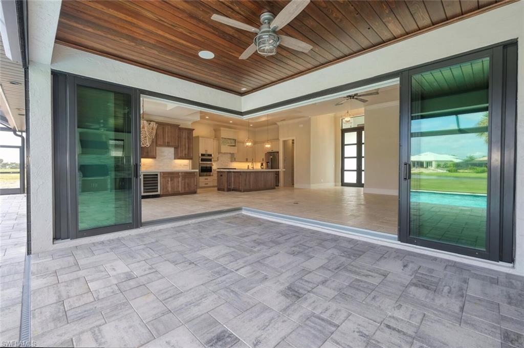 CAPE ROYAL - Residential