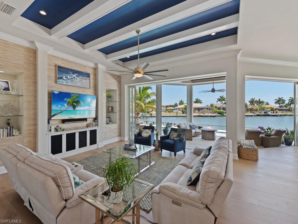 MARCO ISLAND - Residential