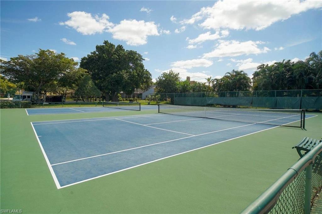 ISLES OF CALOOSA YACHT + RACQUET CLUB - Residential