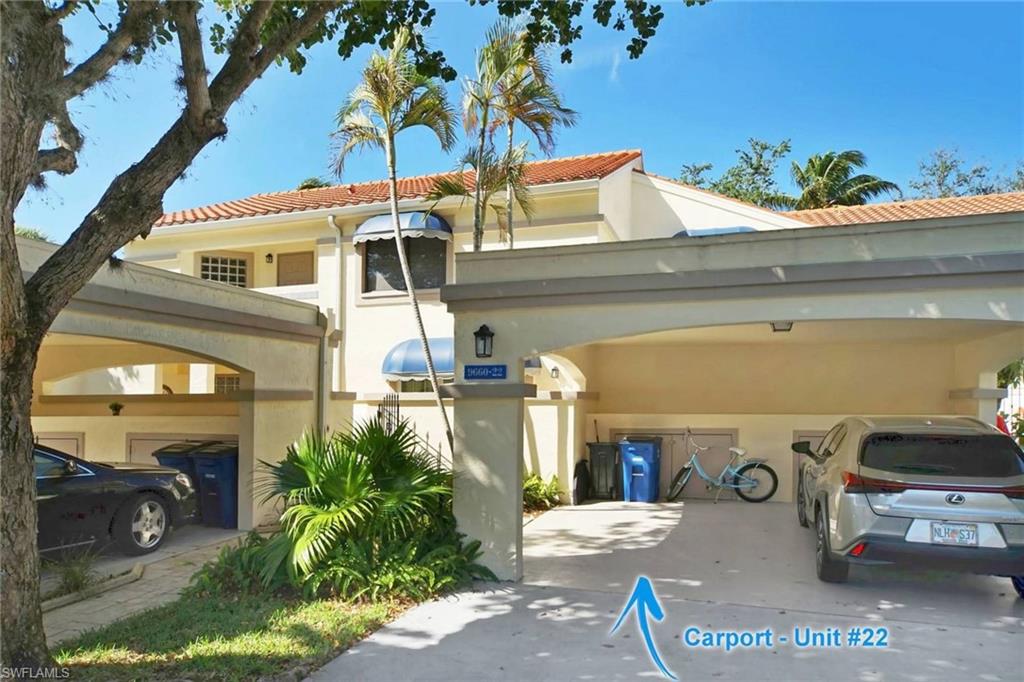 ISLES OF CALOOSA YACHT + RACQUET CLUB - Residential