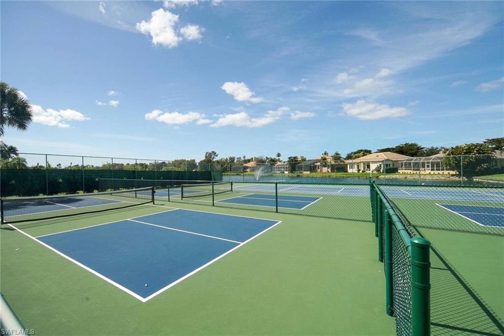 ISLES OF CALOOSA YACHT + RACQUET CLUB - Residential