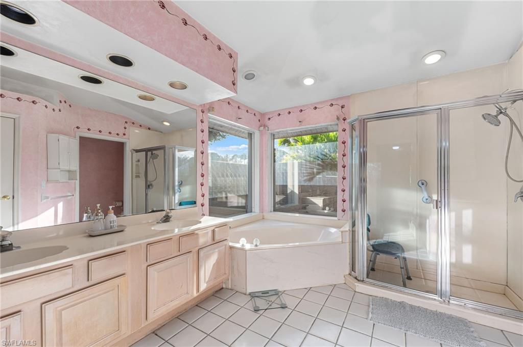 TURNBURY - Residential