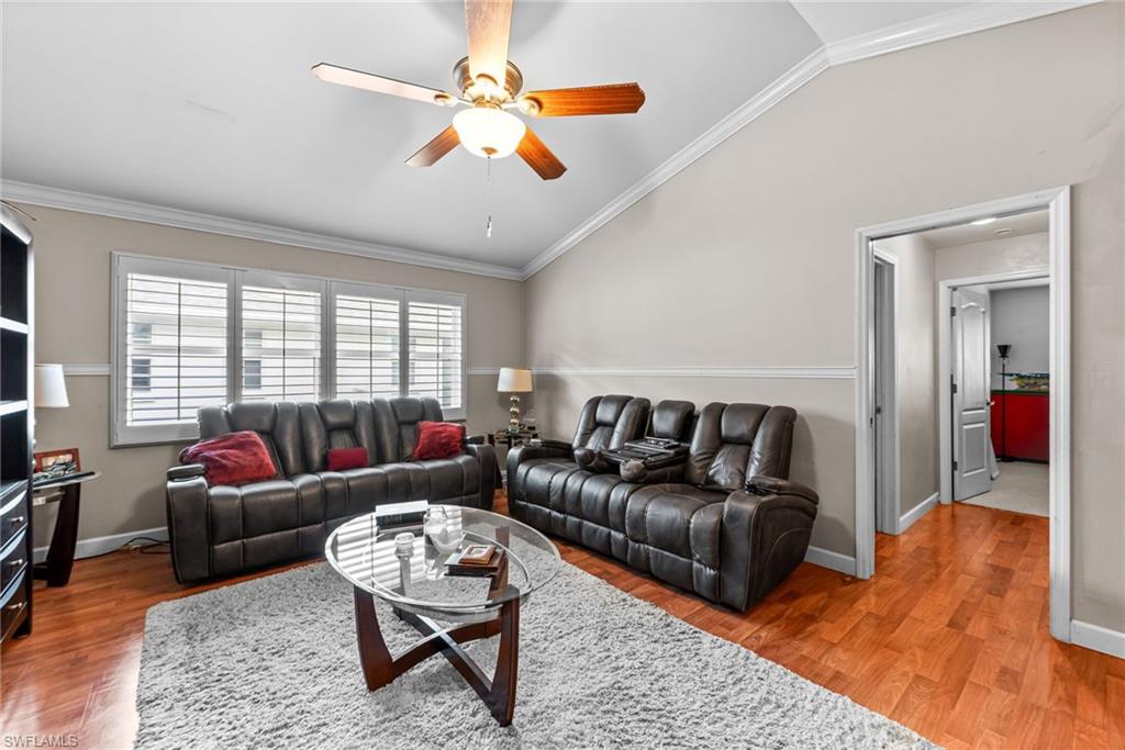 TURNBURY - Residential