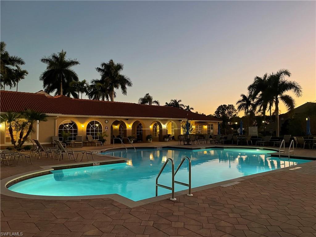 HUNTINGTON LAKES - Residential