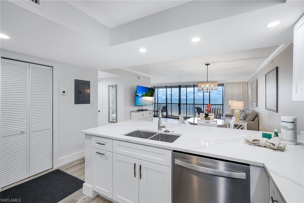 SUNDIAL OF SANIBEL - Residential