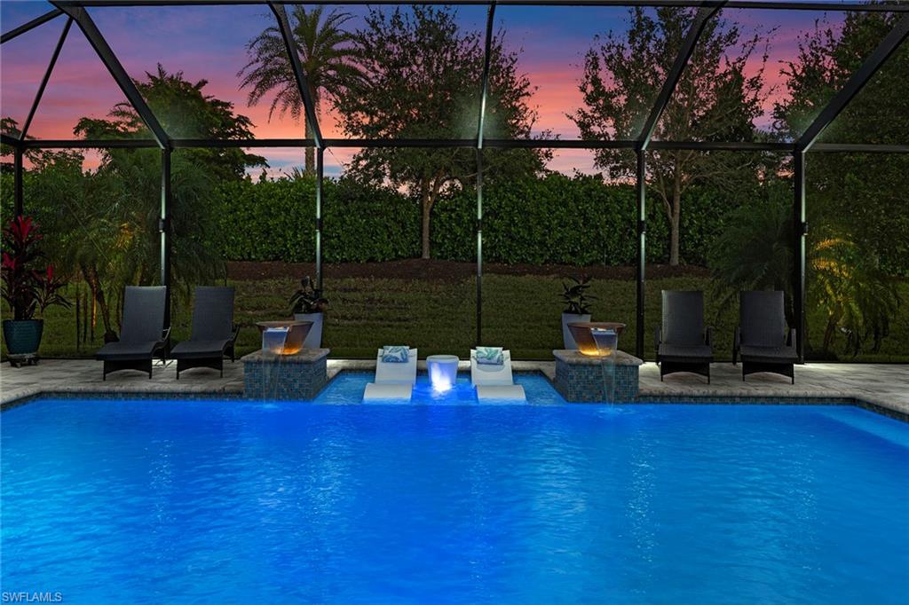 SUTTON CAY - Residential