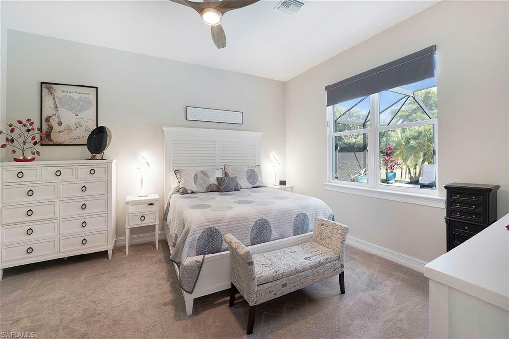 SUTTON CAY - Residential