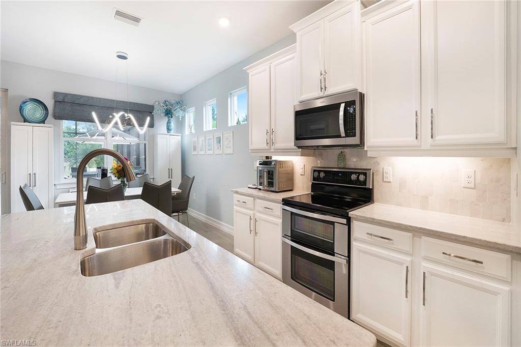 SUTTON CAY - Residential